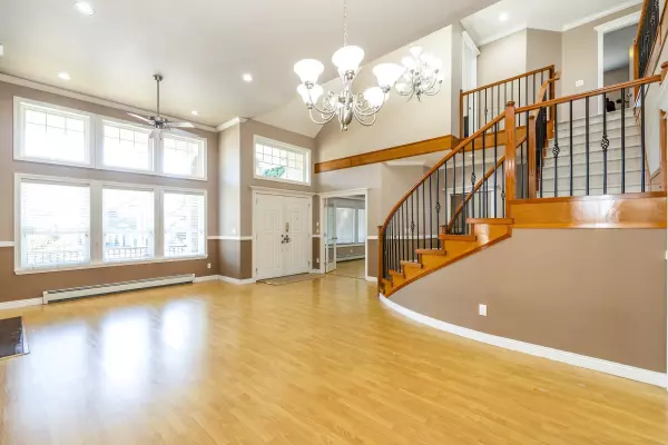 Surrey, BC V3S 3B7,5639 148 ST