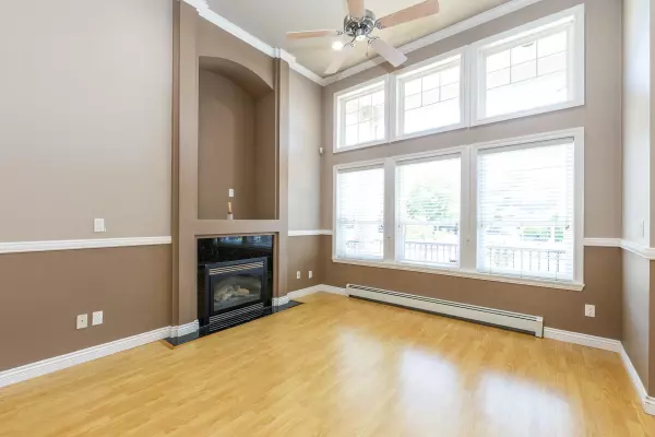 Surrey, BC V3S 3B7,5639 148 ST
