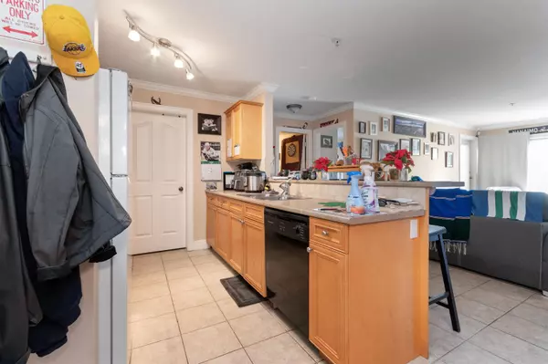 Chilliwack, BC V2R 5Z2,45769 Stevenson RD #318