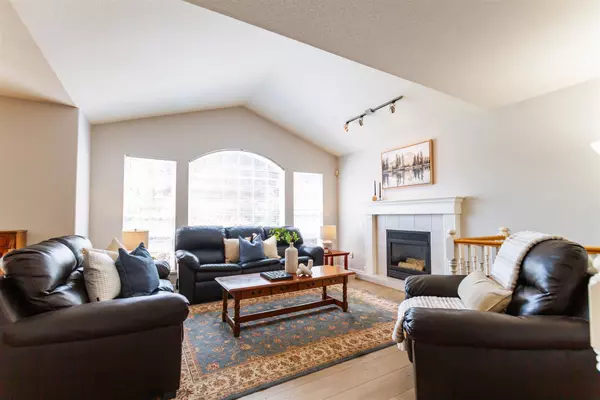 Coquitlam, BC V3B 2X5,3277 Mason AVE