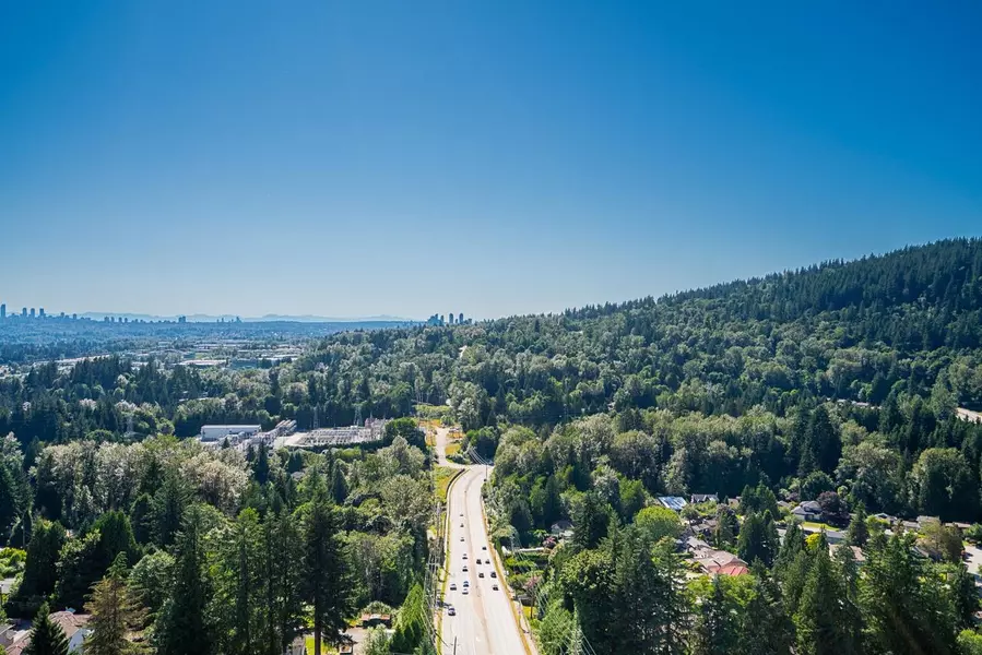 520 Como Lake AVE #2603, Coquitlam, BC V3J 0E8