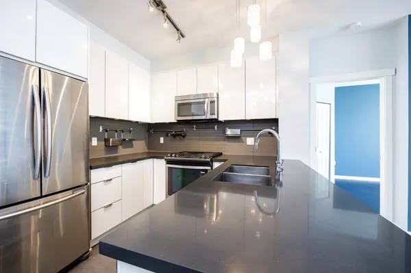 Surrey, BC V3Z 0N7,15168 33 AVE #234