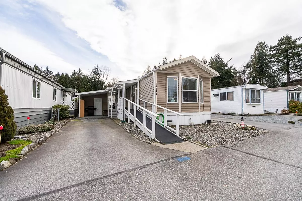 Pitt Meadows, BC V3Y 1Z3,19644 Planetree LN #90
