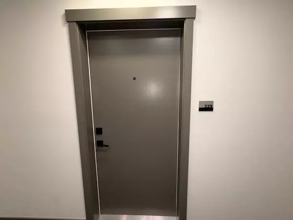 Maple Ridge, BC V2X 5Y6,12109 223 ST #229