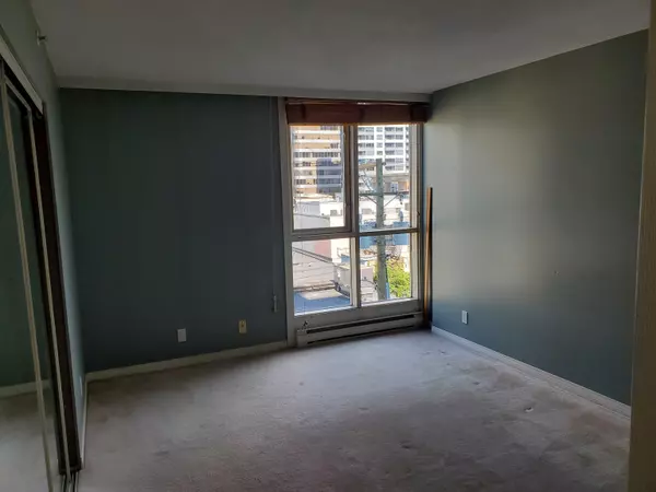 Vancouver, BC V6E 1E3,1111 Haro ST #403