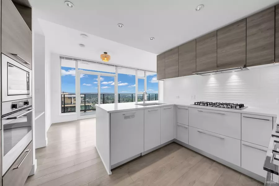7358 Edmonds ST #3205, Burnaby, BC V3N 0H1