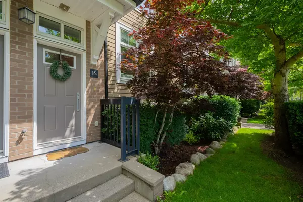 Surrey, BC V3Z 2X5,15833 26 AVE #15