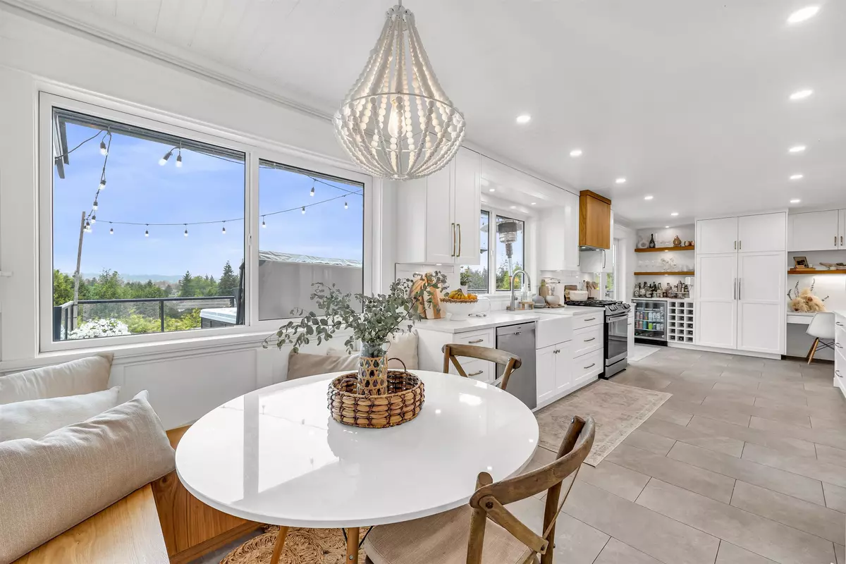 Langley, BC V3A 3K1,20755 46a AVE