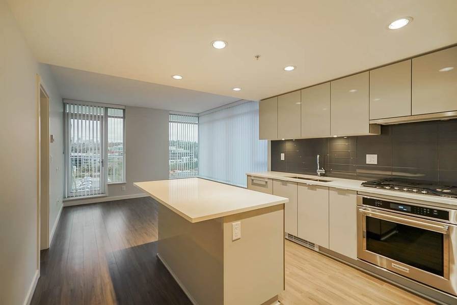 2388 Madison AVE #806, Burnaby, BC V5C 0K8