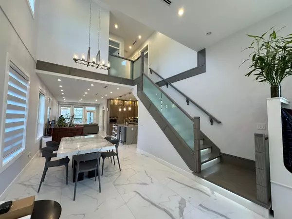 Burnaby, BC V5G 1X1,4098 Forest ST