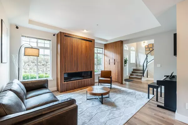 Port Coquitlam, BC V3C 6K3,915 Fort Fraser Rise #13