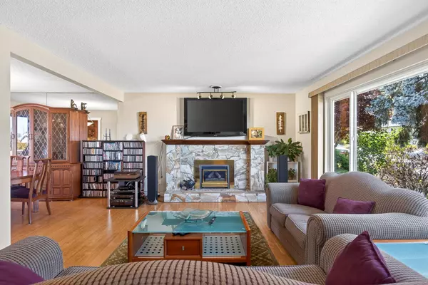 Delta, BC V4C 6S8,10631 Hermosa DR
