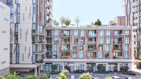 Vancouver, BC V5X 0J9,8181 Chester ST #216