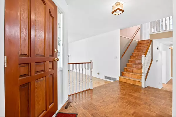 Port Coquitlam, BC V3C 5C5,2242 Rampart PL