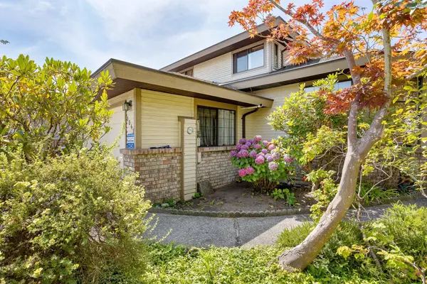 Port Coquitlam, BC V3C 5C5,2242 Rampart PL