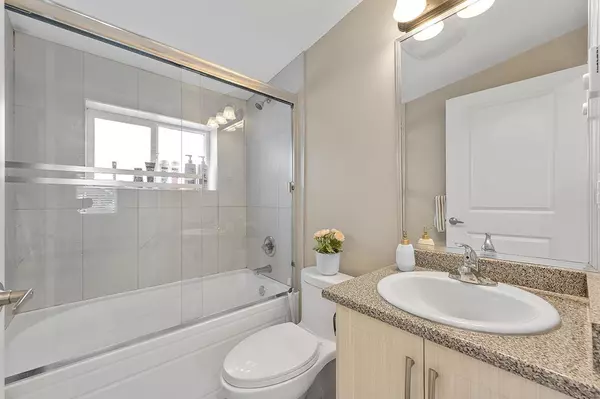Vancouver, BC V5S 3A3,2770 Coleridge AVE