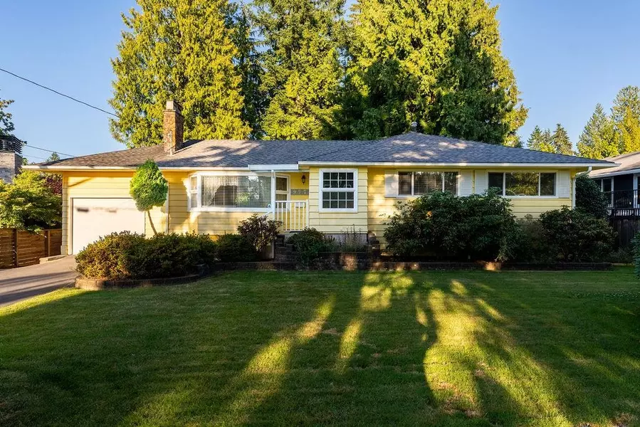 927 Canyon CT, Coquitlam, BC V3J 5Y1