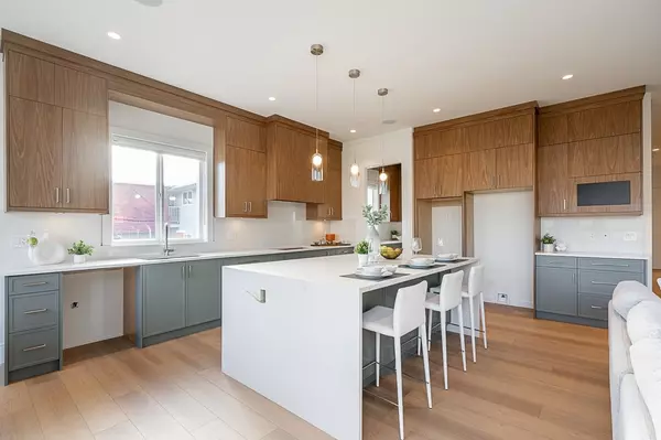 Delta, BC V4C 5M5,7458 115 ST