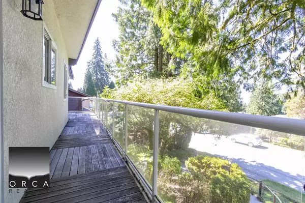 North Vancouver, BC V7H 2E6,2242 Hyannis DR