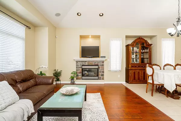 Port Coquitlam, BC V3C 3H7,3160 Jervis ST