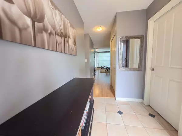 Vancouver, BC V6K 1P5,2575 W 4th AVE #202