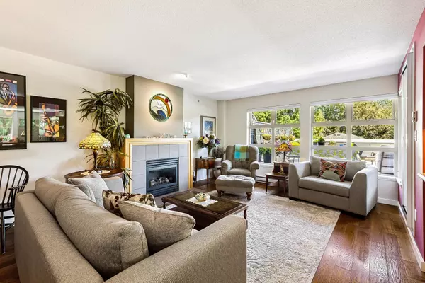 North Vancouver, BC V7R 2P8,3750 Edgemont BLVD #303