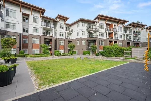 Langley, BC V3A 0N4,5415 Brydon CRES #424