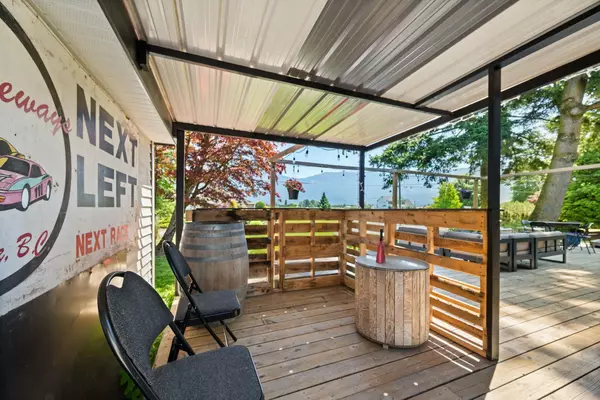 10141 Gillanders RD Chilliwack, BC V2P 6H4