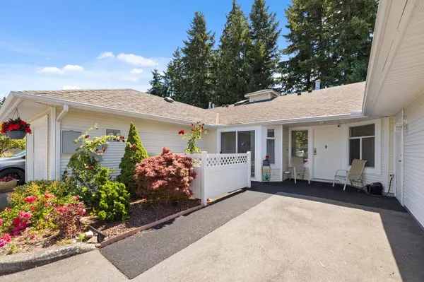 2460 156 ST #110, Surrey, BC V4P 1C8
