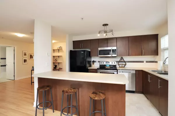 Maple Ridge, BC V2X 8W5,12238 224 ST #317