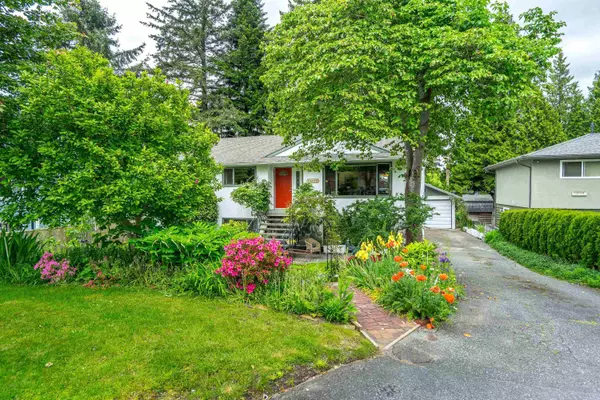 Surrey, BC V3R 4T3,15135 Raven PL
