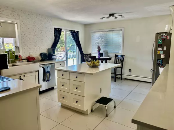 Maple Ridge, BC V2X 8N4,20929 Hunter PL