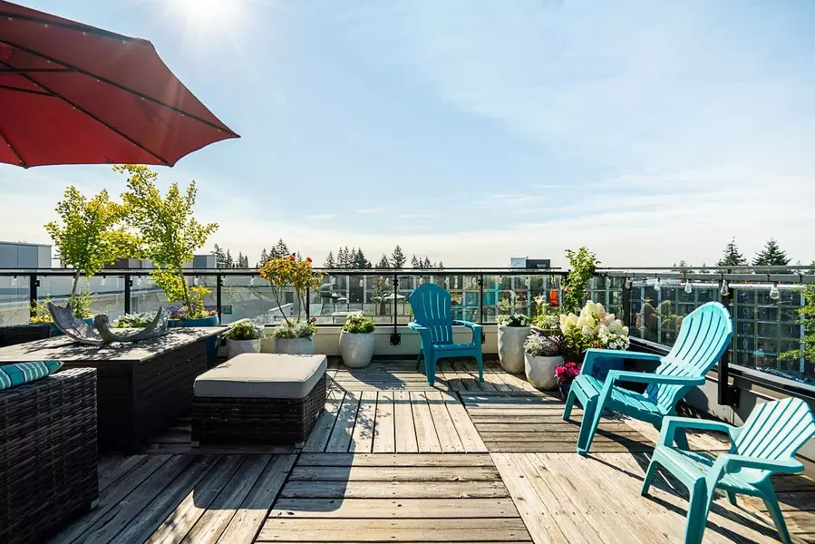 9350 University High ST #306, Burnaby, BC V5A 0B6