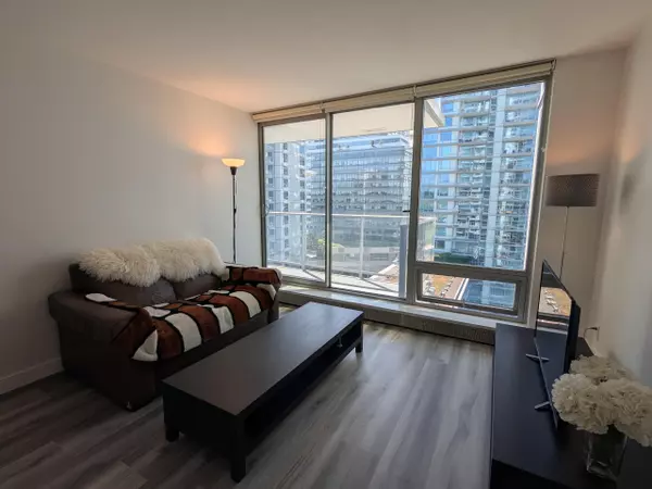 Vancouver, BC V5X 0C9,8031 Nunavut LN #1107
