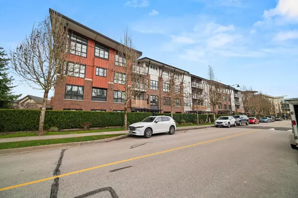 Langley, BC V1M 0B7,23215 Billy Brown RD #315