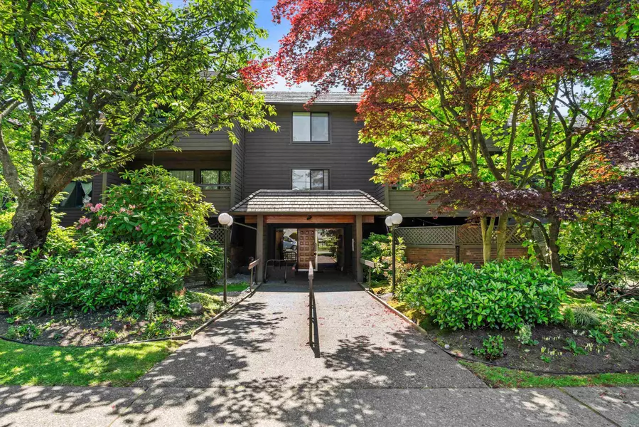 1720 W 12th AVE #307, Vancouver, BC V6J 2E6