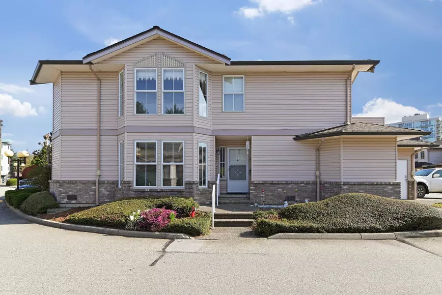 19060 Ford RD #7, Pitt Meadows, BC V3Y 2M2