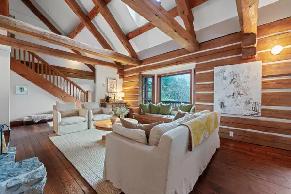 West Vancouver, BC V7W 1V6,5851 Eagle IS