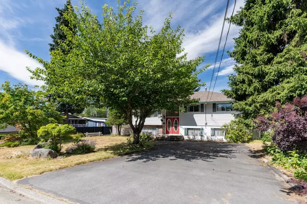 Coquitlam, BC V3J 5J8,810 Longlac ST