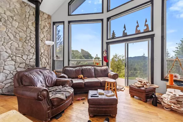 11060 Greenwood DR Mission, BC V4S 1A9