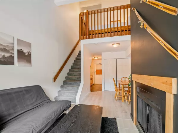 2021 Karen CRES #307, Whistler, BC V8E 0H1