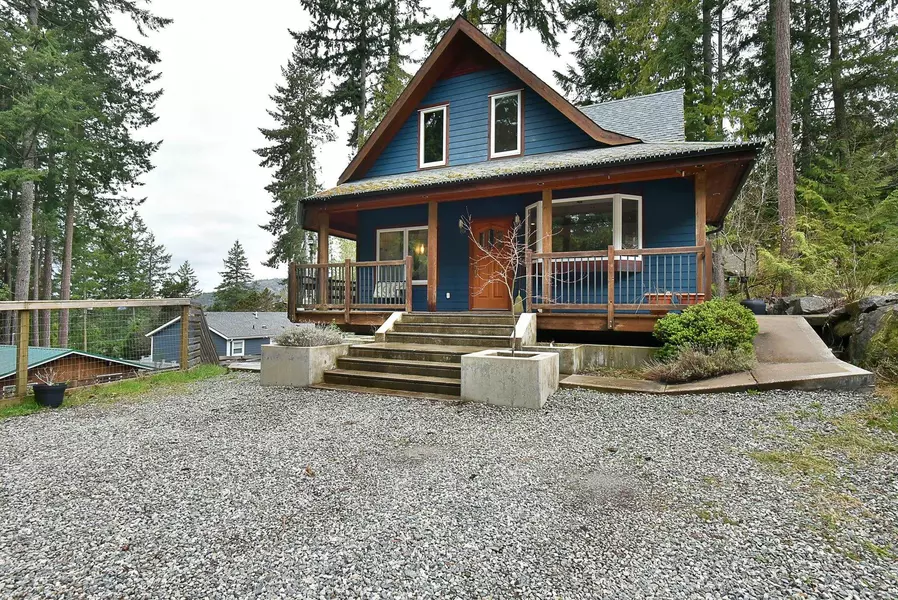 5062 Parkview RD, Pender Harbour, BC V0N 2H1