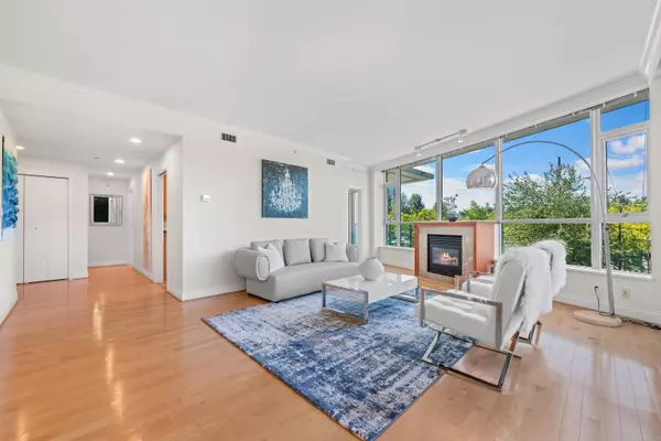 Vancouver, BC V6G 3H2,1777 Bayshore DR #202