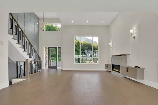 51199 Charlotte PL Chilliwack, BC V4Z 0E5