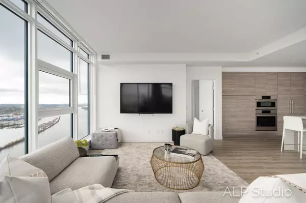 680 Quayside DR #4405 New Westminster, BC V3M 0P2