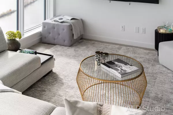 680 Quayside DR #4405 New Westminster, BC V3M 0P2