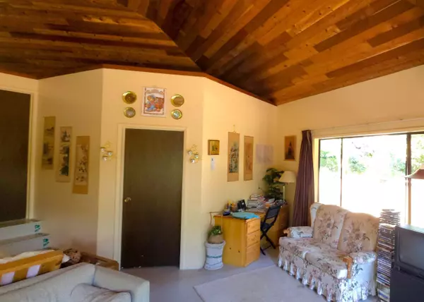 427 Collingwood RD Keats Island, BC V0N 1V0