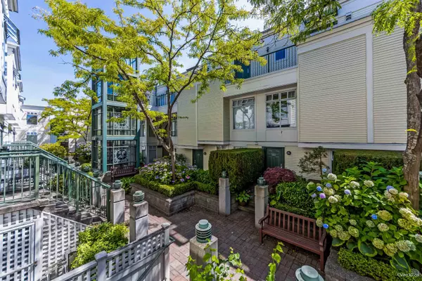 Vancouver, BC V6K 4E3,3727 W 10th AVE #303