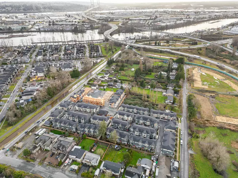 4337 Boundary RD #43, Richmond, BC V6V 1S8