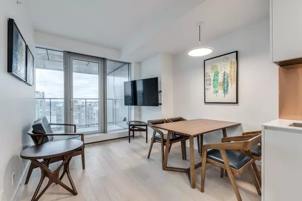 Vancouver, BC V6Z 0G5,1480 Howe Street #3608